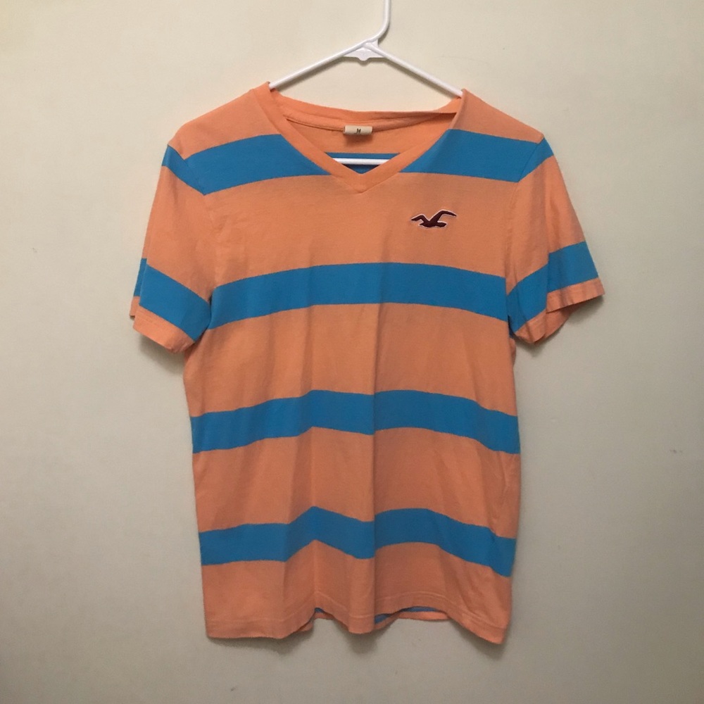 Hollister multi color short sleeve tee
